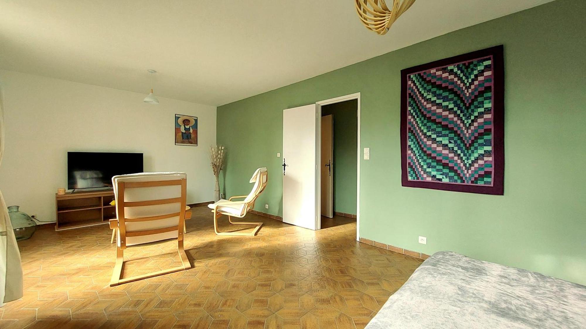 Hotel La Deviniere Donzère Habitación foto