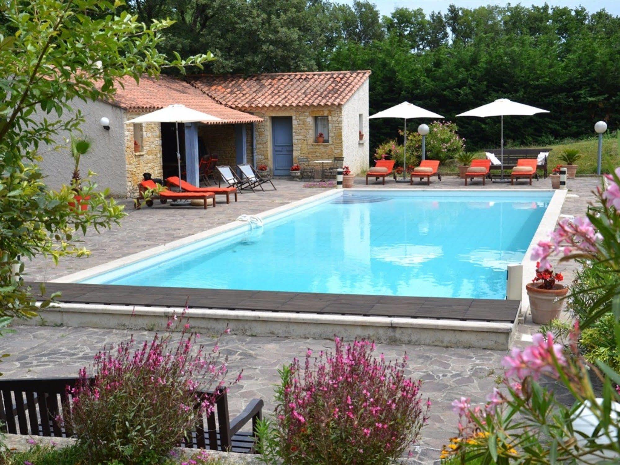 Hotel La Deviniere Donzère Exterior foto